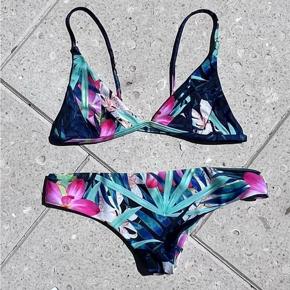 Stone Fox bikini